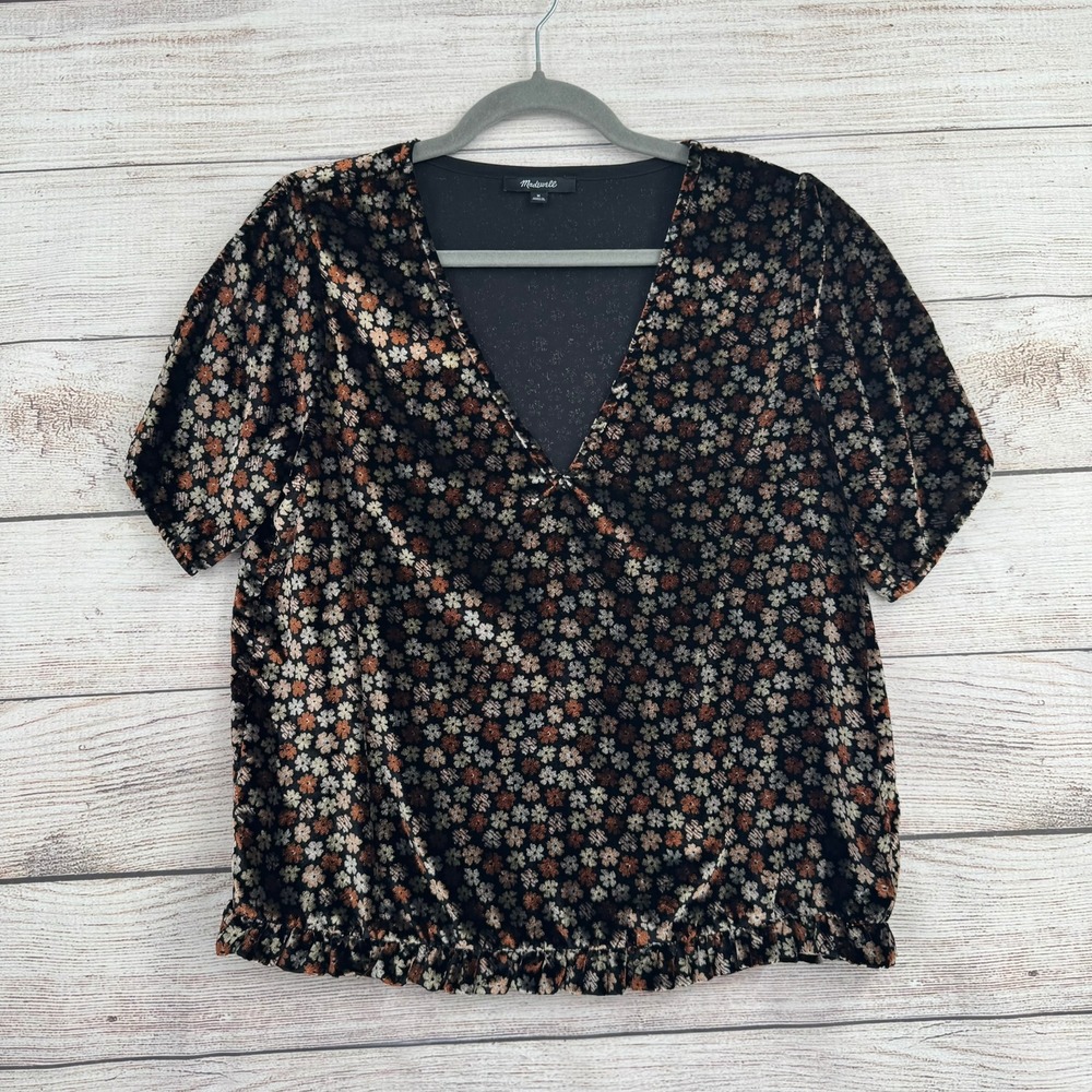 Madewell Velvet Top Womens Medium Black Floral Metallic V-Neck Ruffle Hem K2795